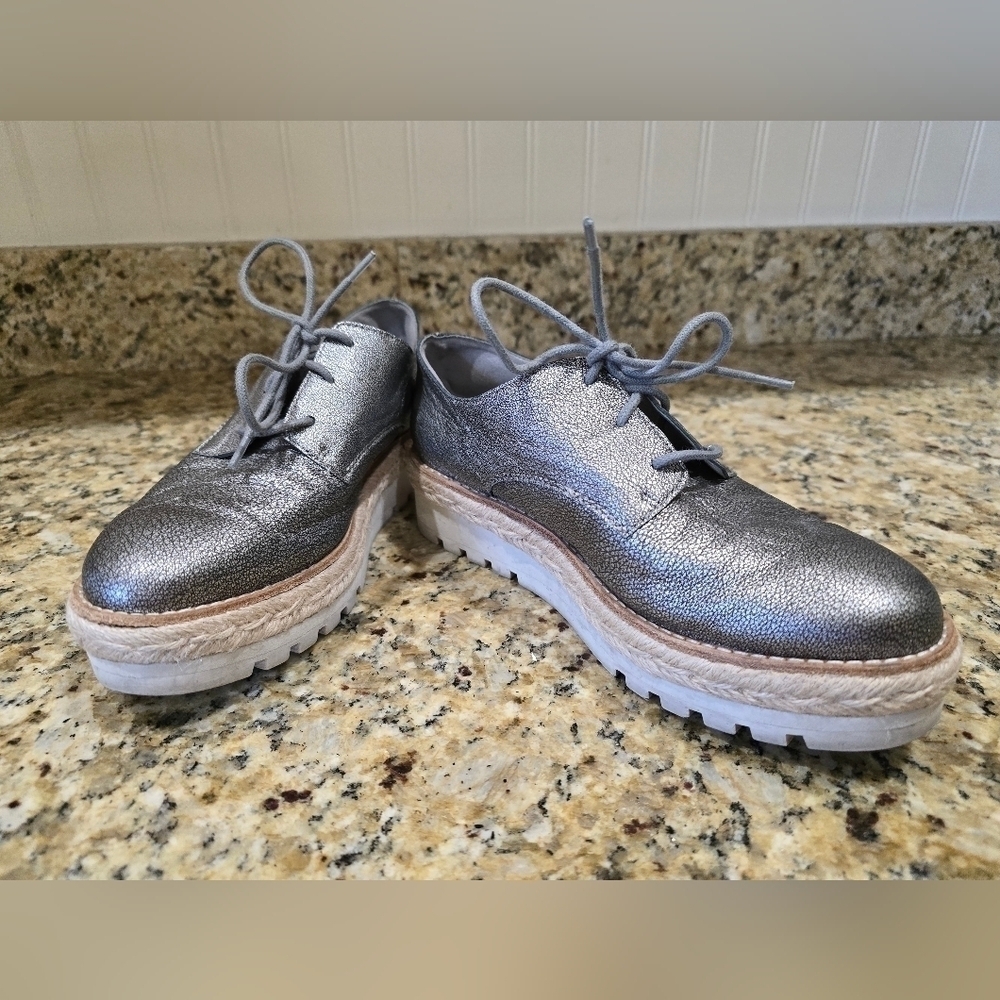 EILEEN FISHER Everly Derby Metallic Silver Leather Laceup Platform Oxford sz 5.5